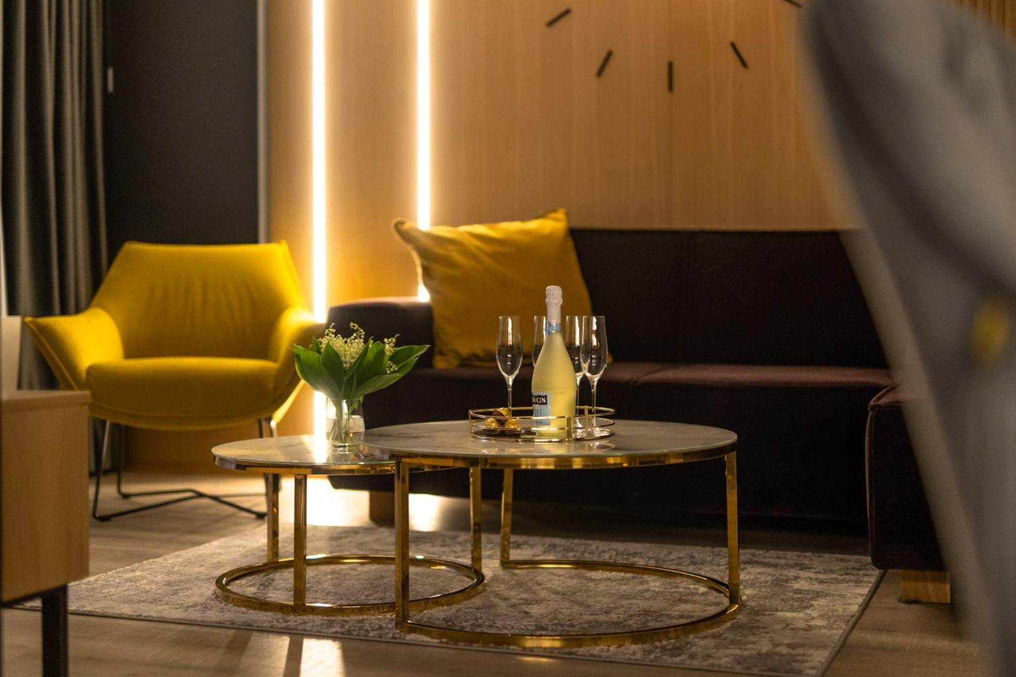 Apartamenty Fenomen - Premium Porto Nadmorskie Tarasy W Kolobrzegu Buitenkant foto